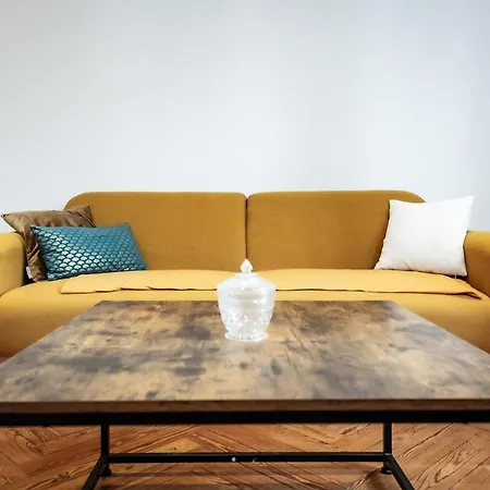 T2 Completely Renovated - Downtown Apartamento Ruan