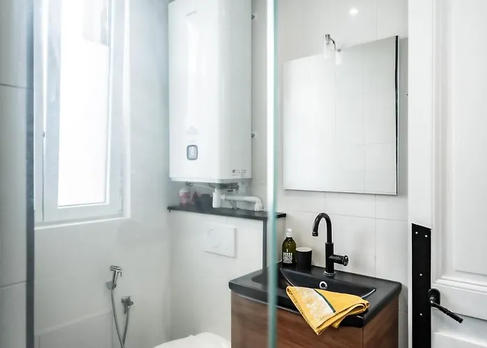 Apartment T2 Completely Renovated - Downtown Rouen