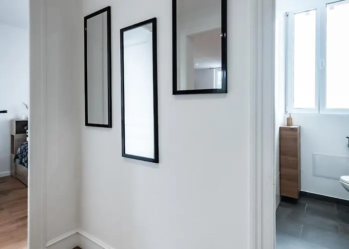 T2 Completely Renovated - Downtown *