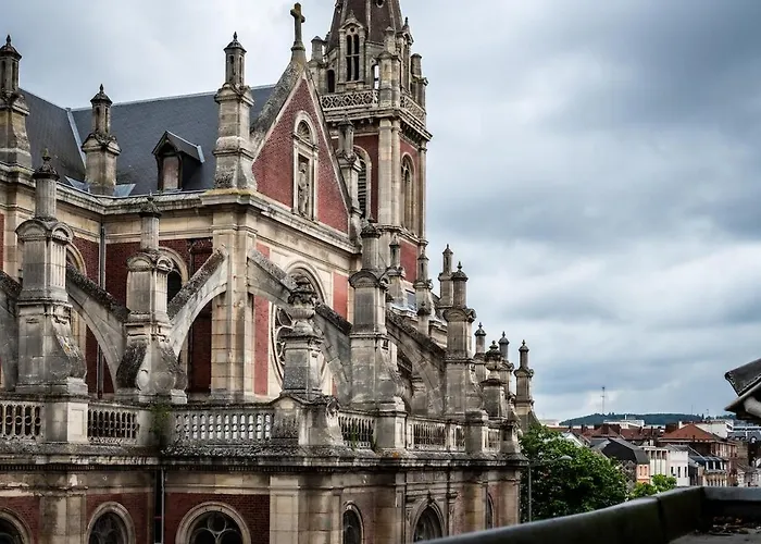 T2 Completely Renovated - Downtown Rouen