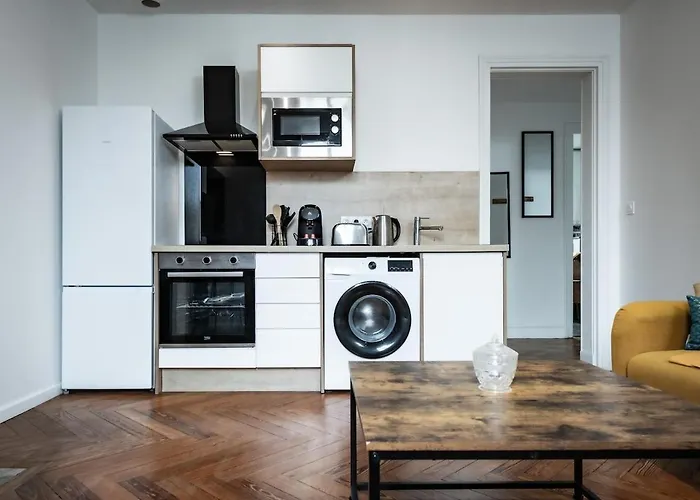 Apartment T2 Completely Renovated - Downtown